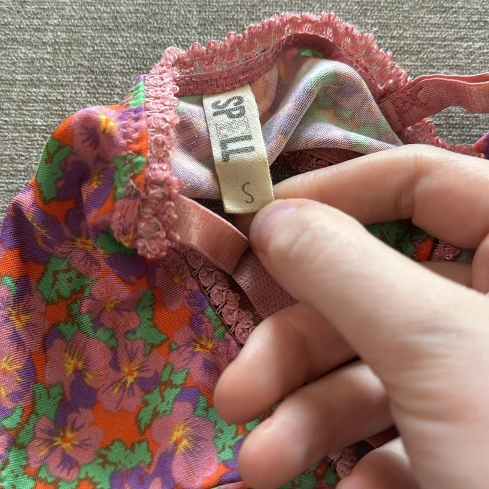 Spell - Picture 3 of 4